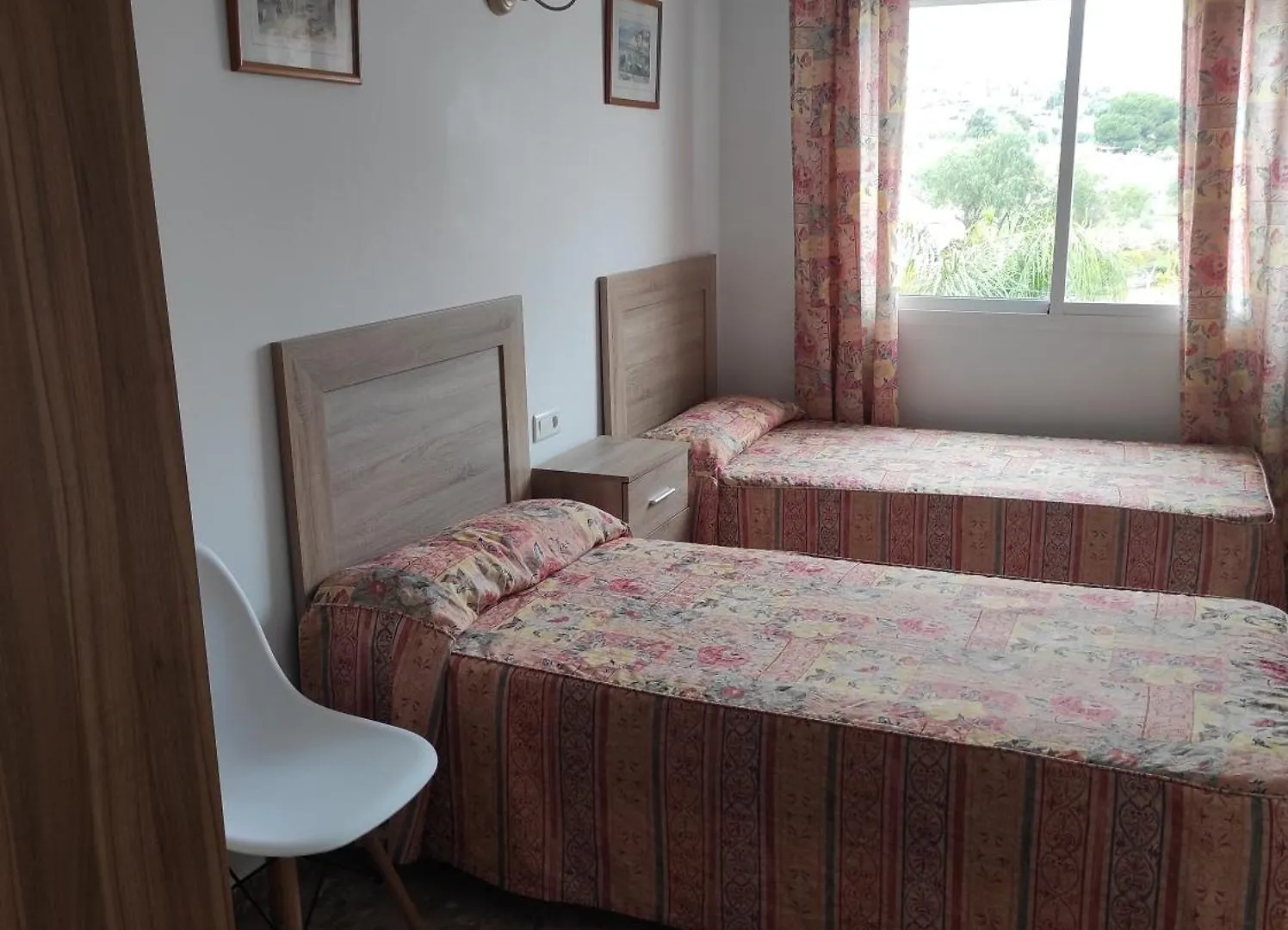 Hostal Europa Hotel Estepona Guest house