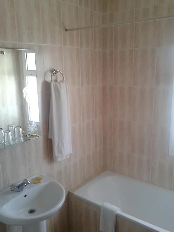 Hostal Europa Hotel Estepona